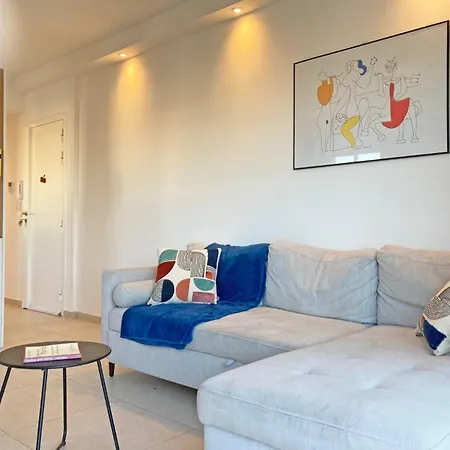 Oasis 2-rooms Flat With Panoramic Sea View - 3rd Floor No Elevator 앙티브
